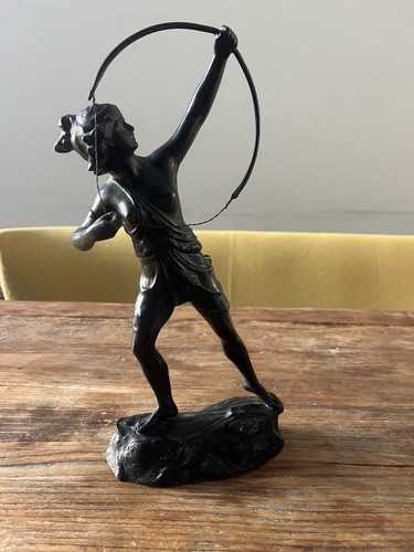 Antike art deco figur diana - art,