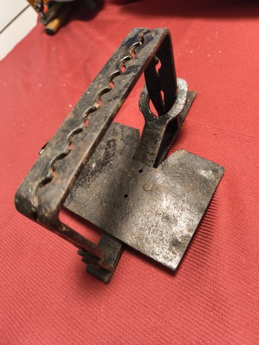 Geschmiedetes antikes werkzeug - antikes,