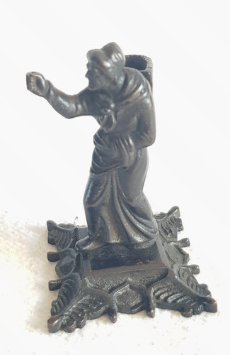 Kleine skulptur kiepenfrau - skulptur,
