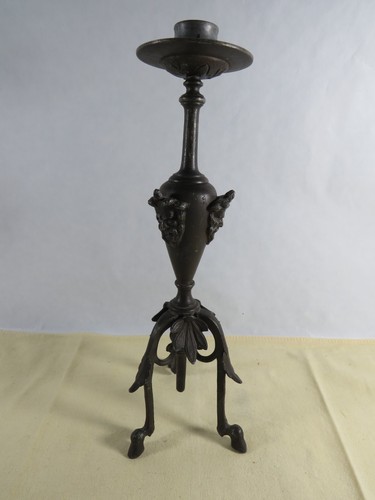 Antiker kerzenständer mit - antiker,